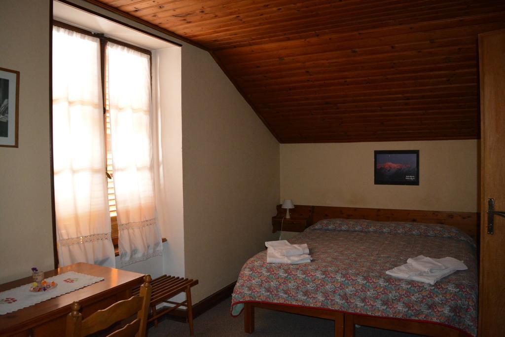 גרסוני-סן-ג'אן Hotel Villa Tedaldi מראה חיצוני תמונה